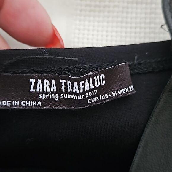 Zara Women's Faux Leather 2-Piece Crop Top & Side Ruffled Mini Skirt Black M/L - Picture 4 of 16
